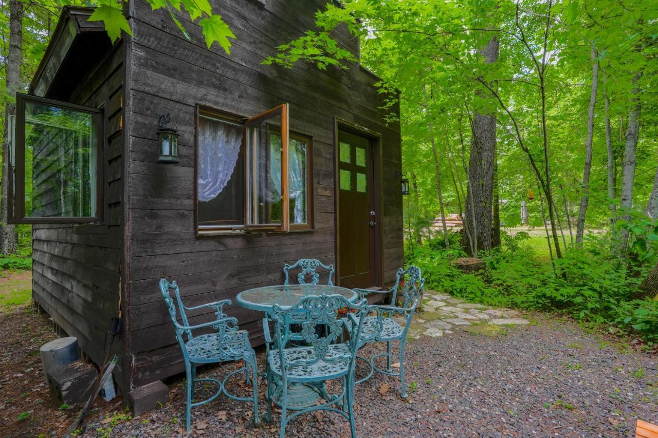 Vintage Wild West Tiny Hotel In The Woods! Pine City Ngoại thất bức ảnh